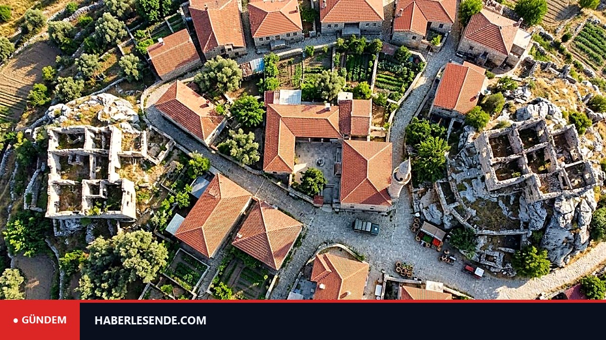 55 kişilik betonsuz köye 100 bin kişi akın etti: Türkiye'de ilk ve tek