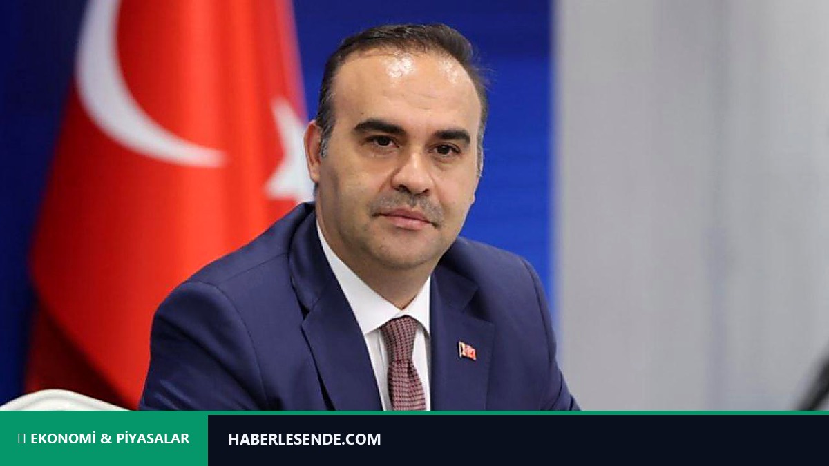 Bakan Kacır: Teknoloji girişimlerimizin yanında olmaya devam edeceğiz