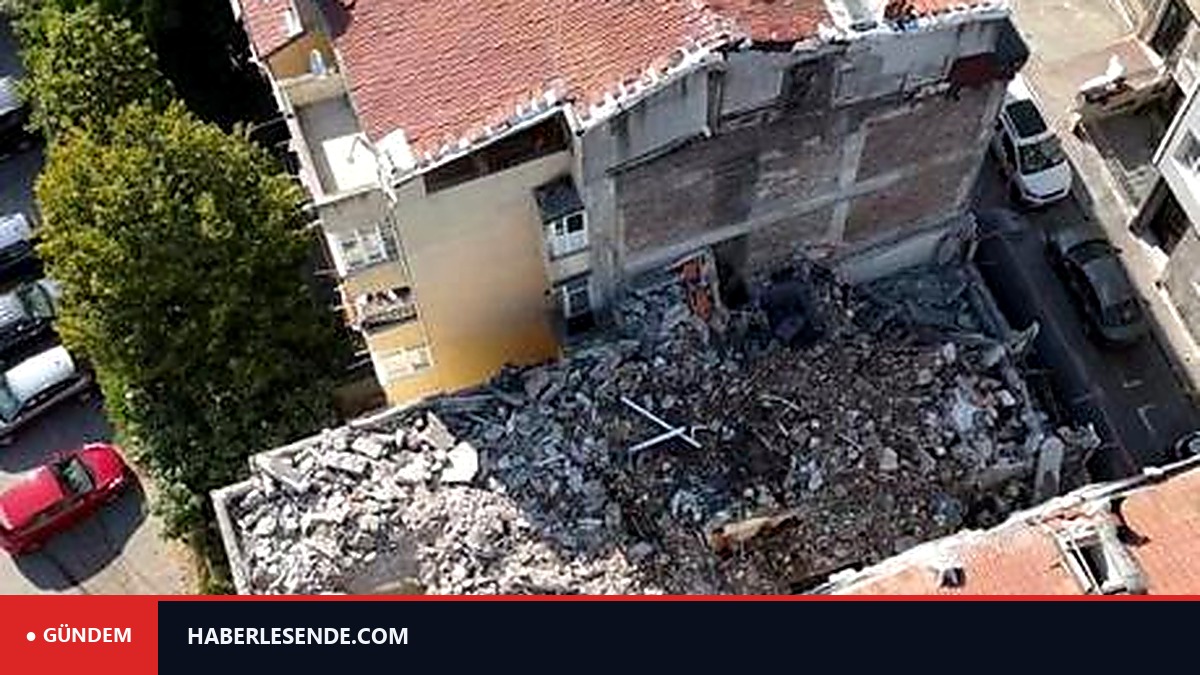 Fatih’te kentsel dönüşüm yıkımında facia! Kepçe merdiven boşluğuna düştü