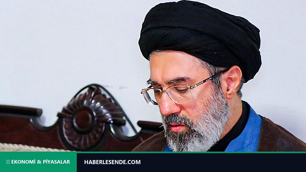 Hamaney'den 'dolar' mesajı: Milli birlik çağrısında bulundu