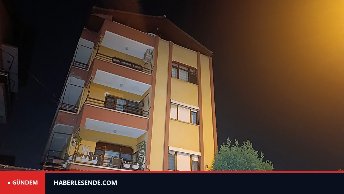 Kocaeli'de 4 katlı bina boşaltıldı. Kolon ve kirişlerinden ses geldi