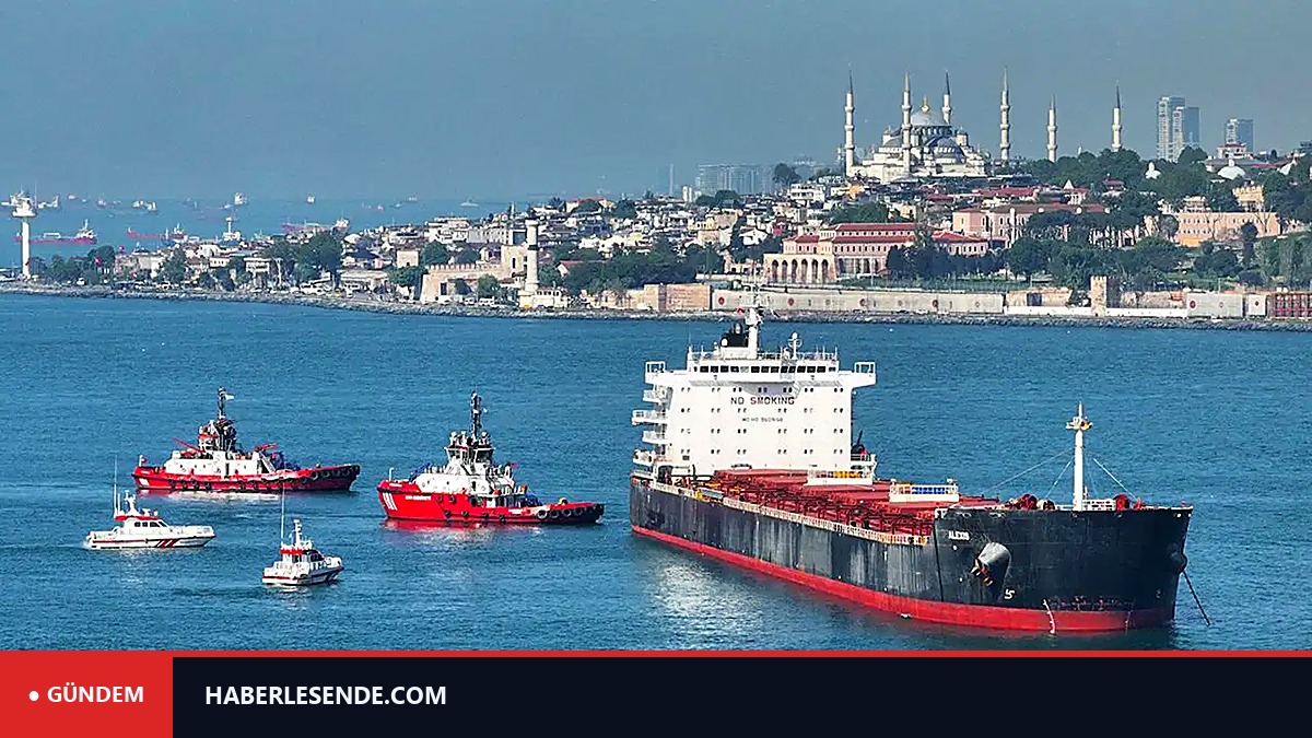 MSB duyurdu: 30 Ağustos'ta 15 gemi ile İstanbul'da boğaz geçişi yılacak
