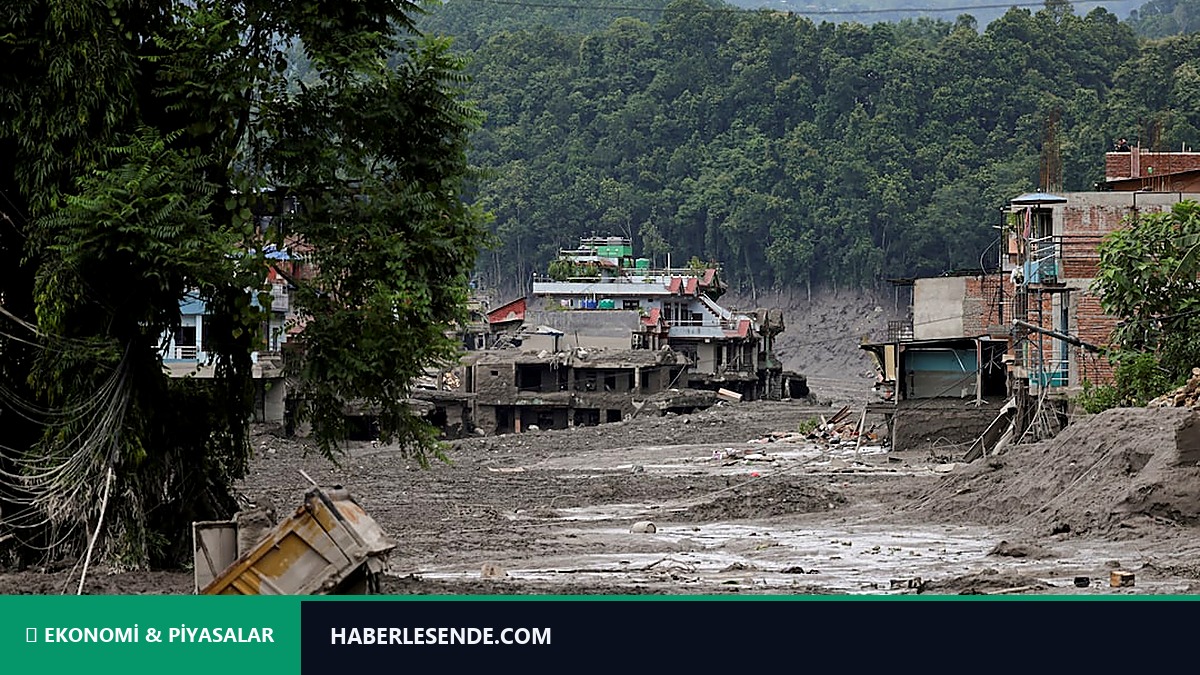 Nepal sel felaketinin yaralarını sarmak için 5 milyar dolar istiyor
