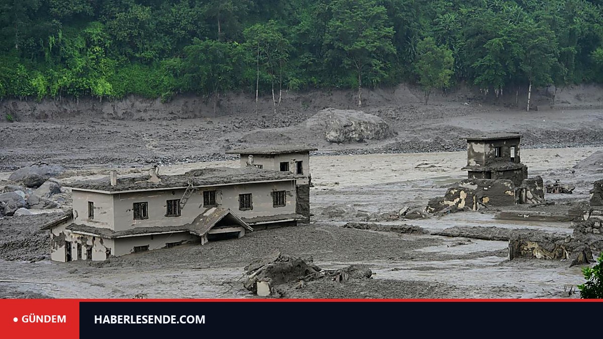 Nepal'de selde hayatını kaybedenlerin sayısı 157'ye yükseldi