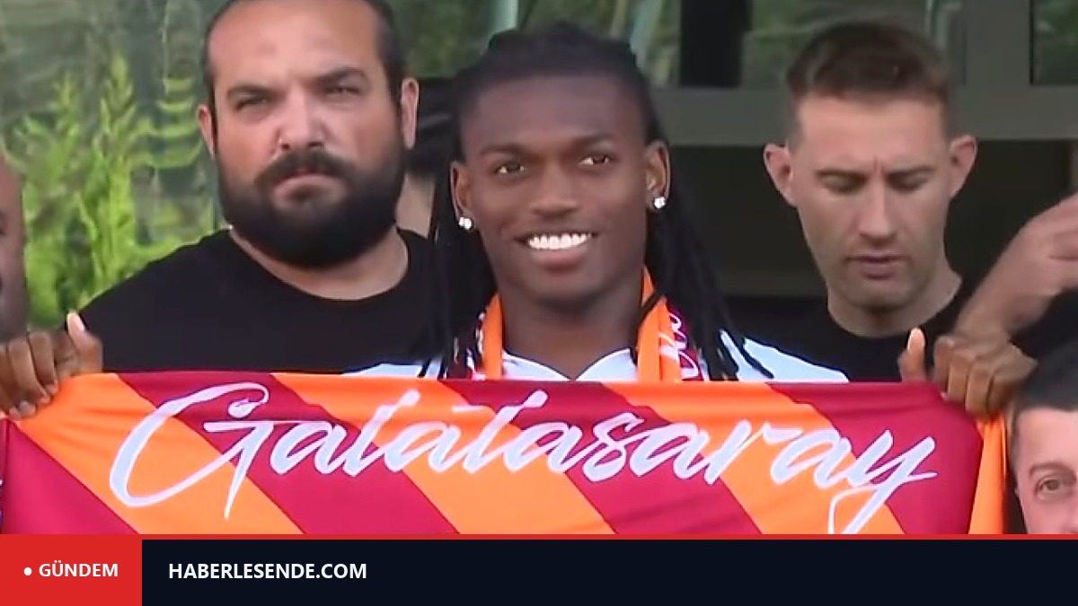 Rafael Leao, G.Saray için İstanbul'da!