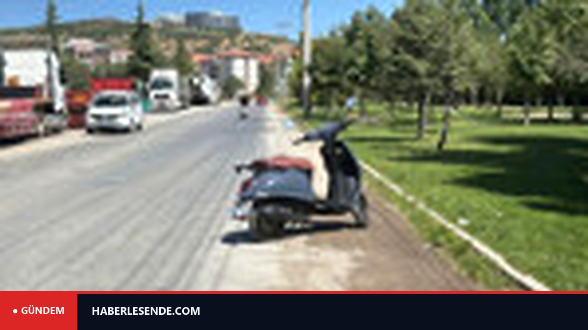 Tavşanlı'da 2 motosikletli çarpıştı, 1 yaralı