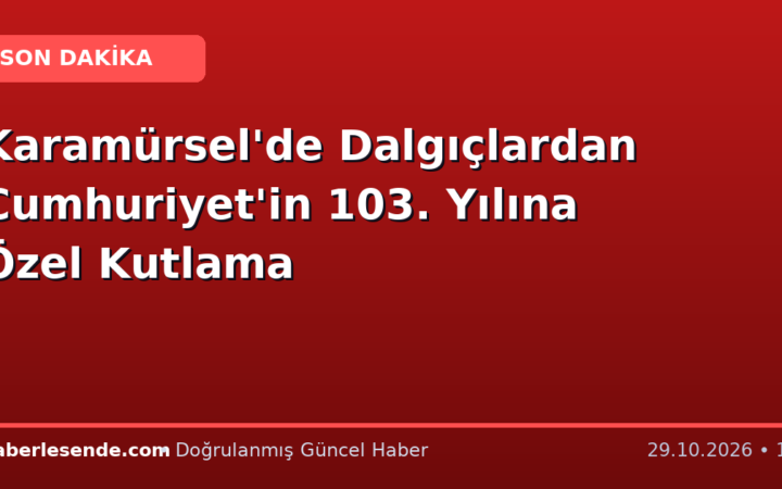 Karamürsel'de Dalgıçlardan Cumhuriyet'in 103. Yılına Özel Kutlama