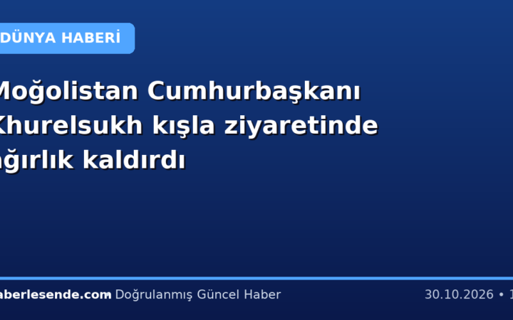 Moğolistan Cumhurbaşkanı Khurelsukh kışla ziyaretinde ağırlık kaldırdı